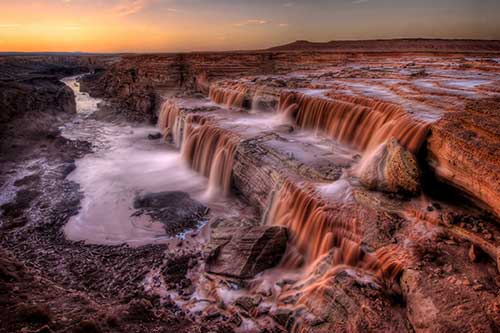 https://www.flowingwatercasino.com/wp-content/uploads/2022/04/attractions-grand-falls.jpg