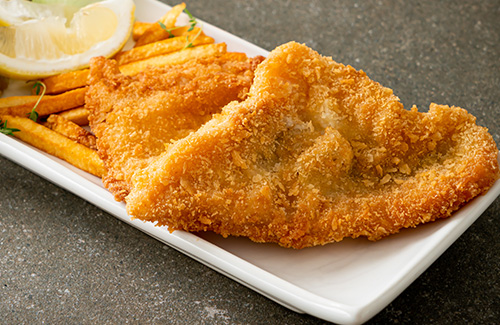 https://www.flowingwatercasino.com/wp-content/uploads/2025/08/FW_FishChips500x325-1.jpg